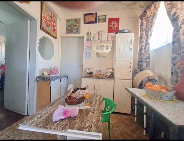 1 BEDROOM FLAT FOR SALE IN VEREENIGING CENTRAL